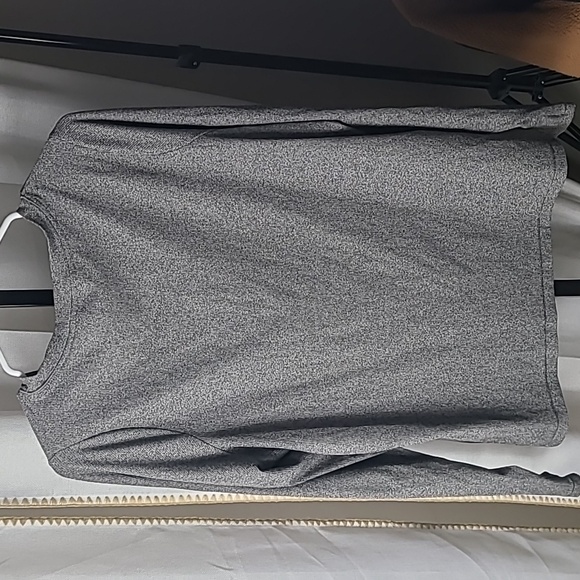 Athleta Women's Uptempo Ribbed Henley Top Grey Athleisure Long Sleeve 1x - Picture 6 of 6